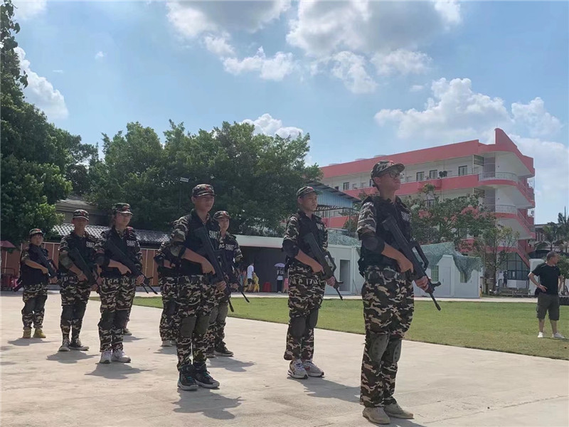 走进黄埔军校军事训练基地，体验不一样的军事教育